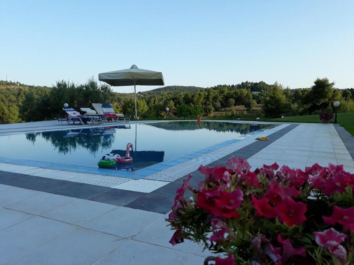 Villa Sourouko Палиурион Екстериор снимка