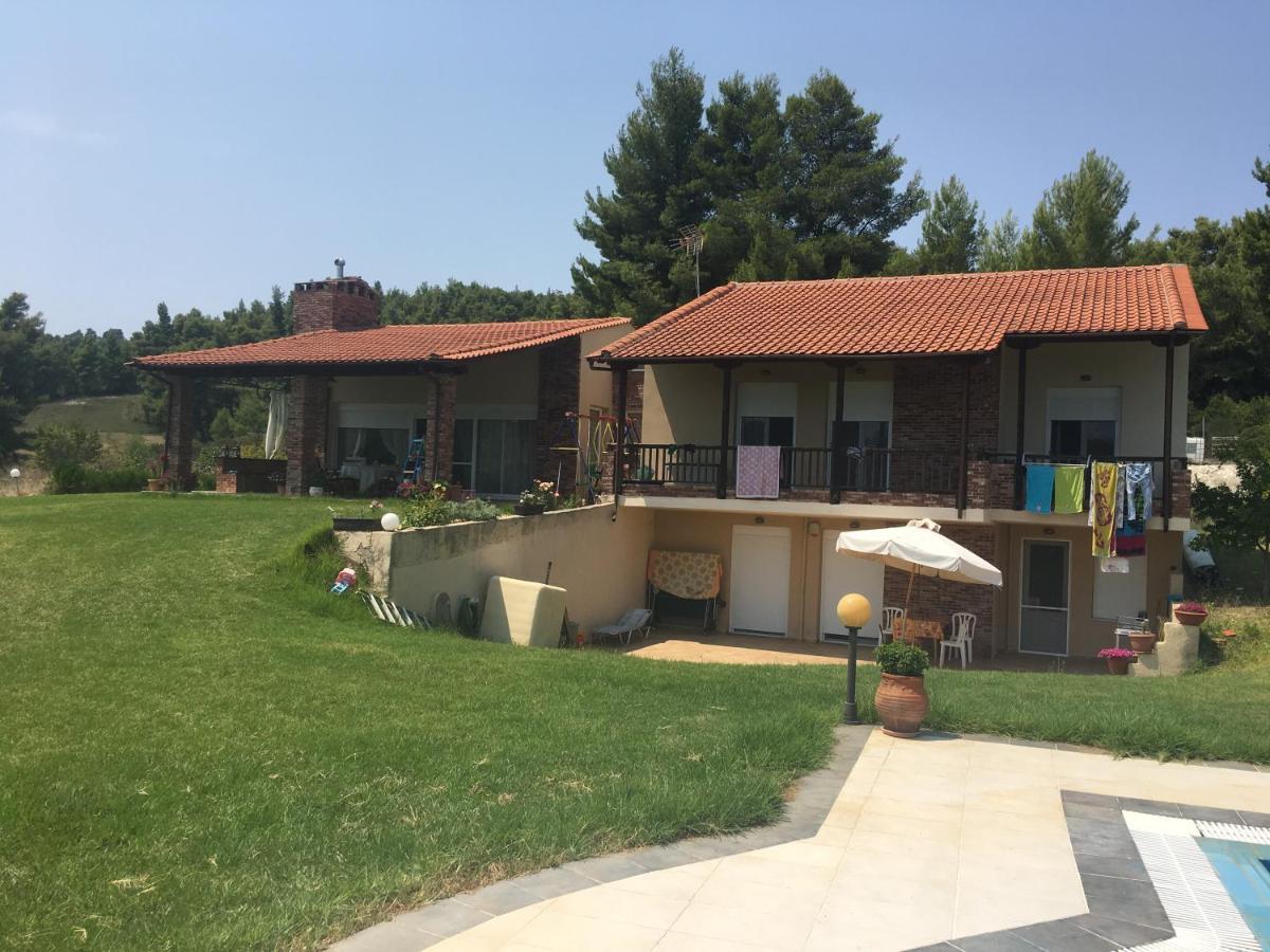 Villa Sourouko Палиурион Екстериор снимка