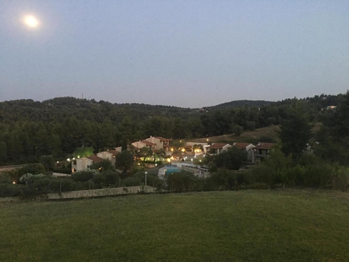 Villa Sourouko Палиурион Екстериор снимка