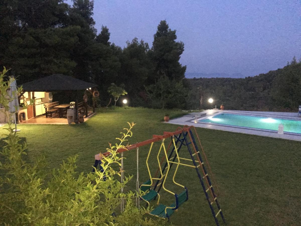 Villa Sourouko Палиурион Екстериор снимка
