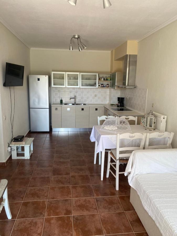 Villa Sourouko Палиурион Екстериор снимка